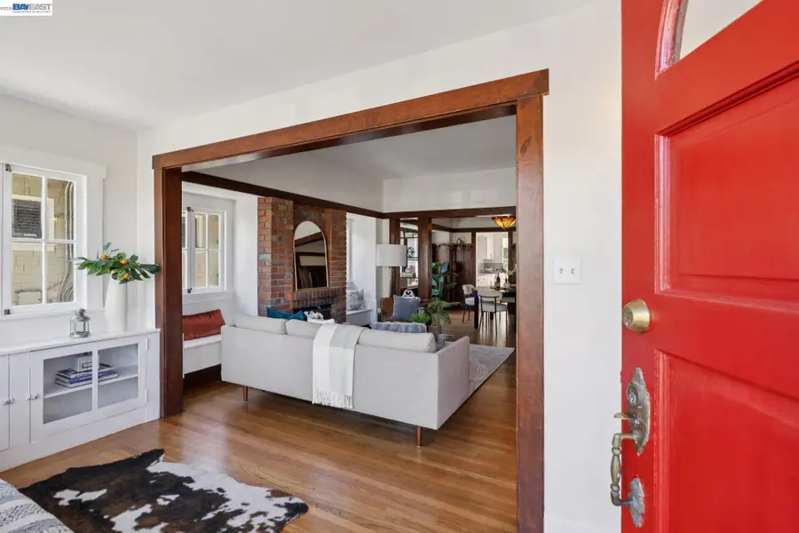 3246 Garfield Ave, Alameda, CA 94501 - #2
