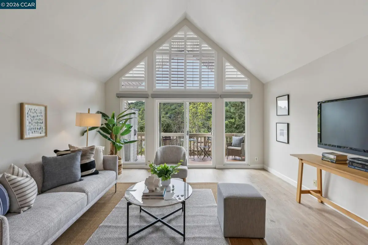 122 Ascot Ct  #B, Moraga, CA 94556 - #1