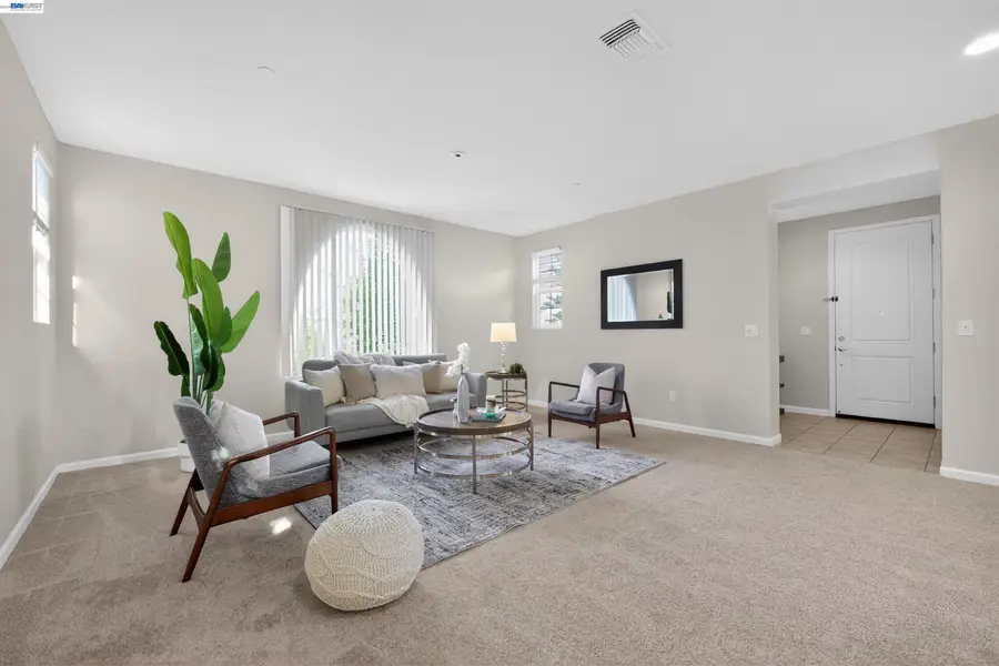 1005 Fowler Ln, Mountain House, CA 95391 - #3