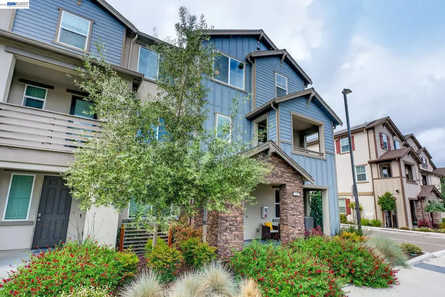 241 N St, Livermore, CA 94551 - #3