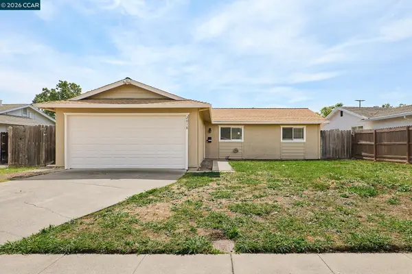 2018 Southwood Dr, VACAVILLE, CA 95687