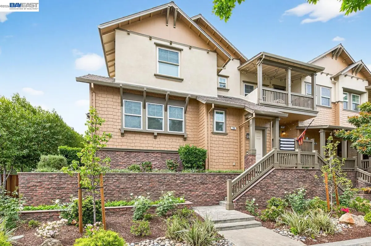 161 L St  #103, Livermore, CA 94550 - #1