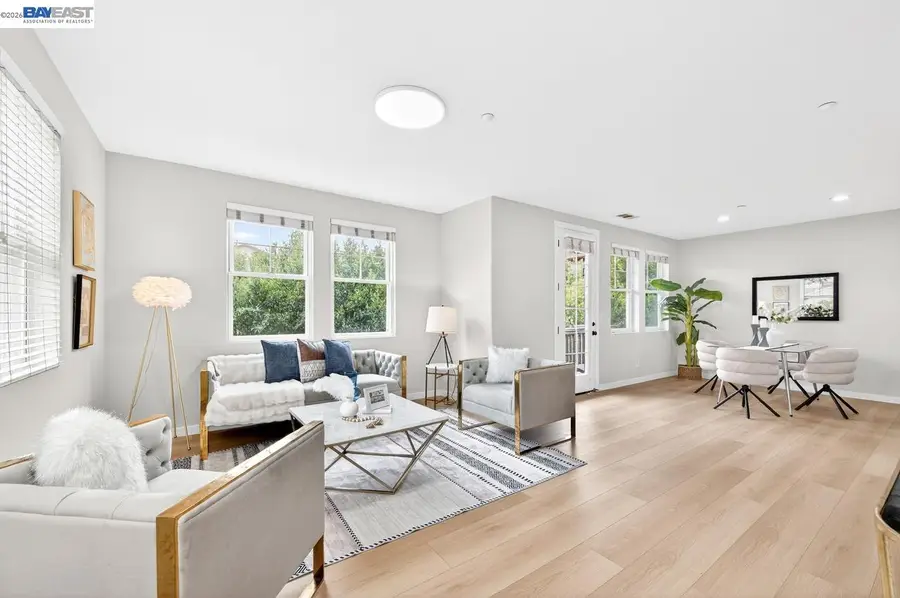 161 L St  #103, Livermore, CA 94550 - #3