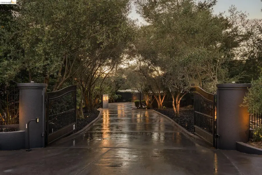 5645 Bacon Rd, Oakland, CA 94619 - #3