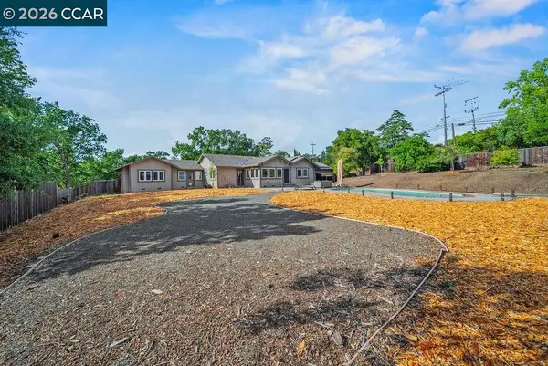 2000 Norris Rd, WALNUT CREEK, CA 94596