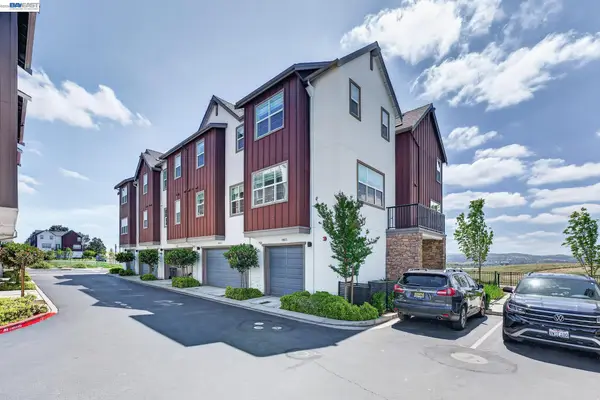 3986 Pino Grande Rd, DUBLIN, CA 94568