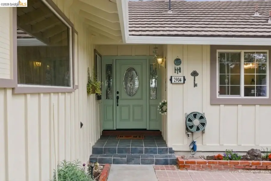 2904 Balboa Dr, Tracy, CA 95376 - #2