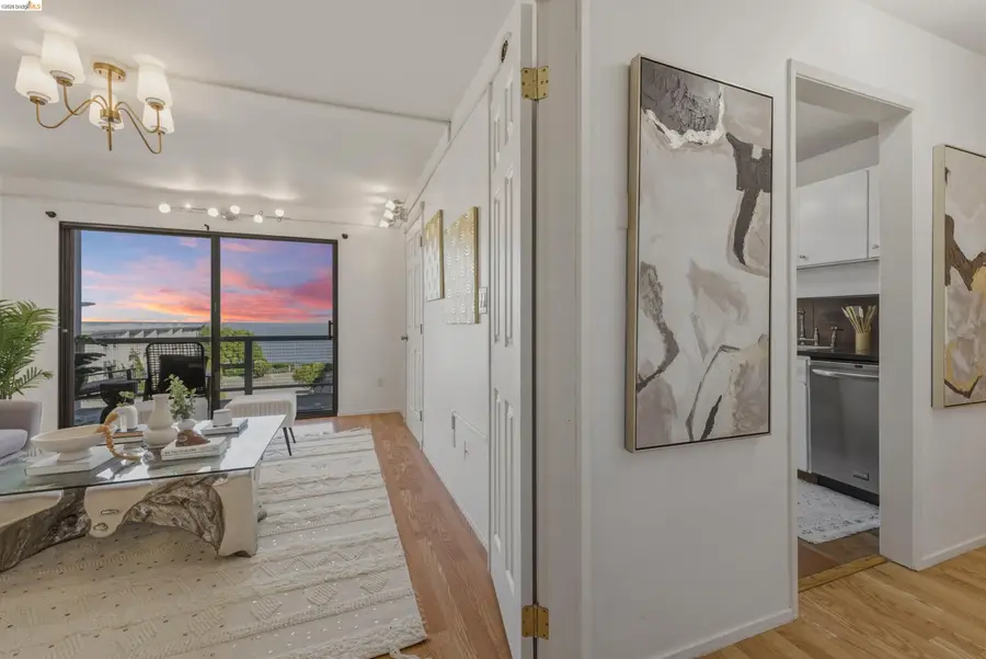 6 Commodore Dr  #C450, Emeryville, CA 94608 - #3