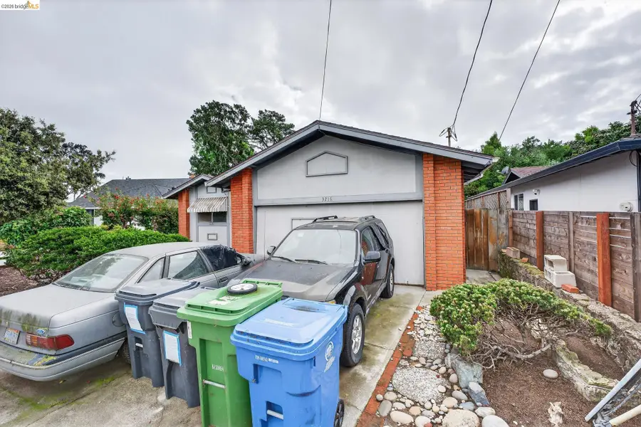 3216 Belmont Way, Alameda, CA 94502 - #3