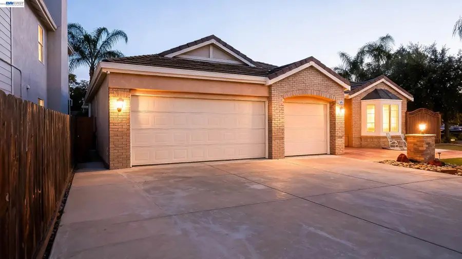 432 Payton Ct, Tracy, CA 95377 - #2