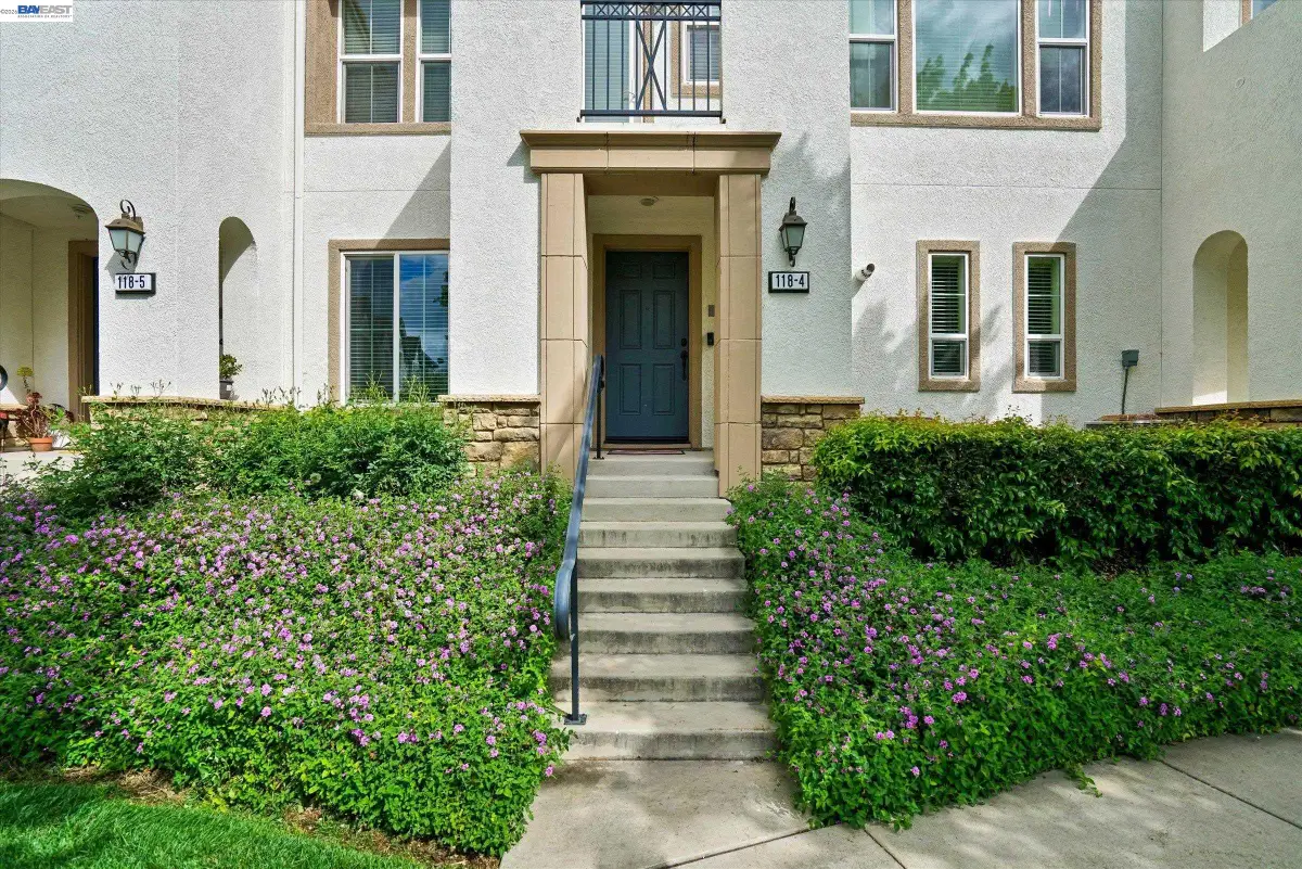 118 Selby Ln  #4, Livermore, CA 94551 - #1
