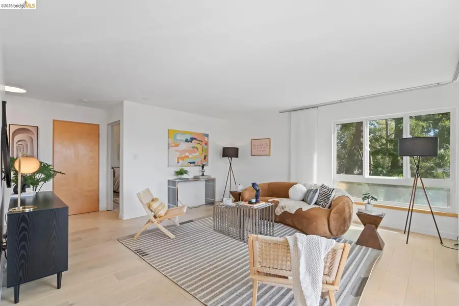 802 Delaware ST  #APT 202, San Mateo, CA 94401 - #3