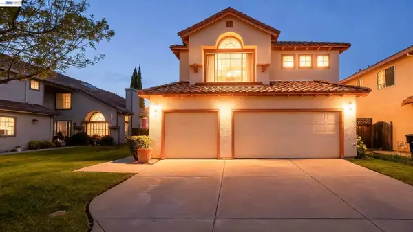 2065 Seville Dr, TRACY, CA 95377