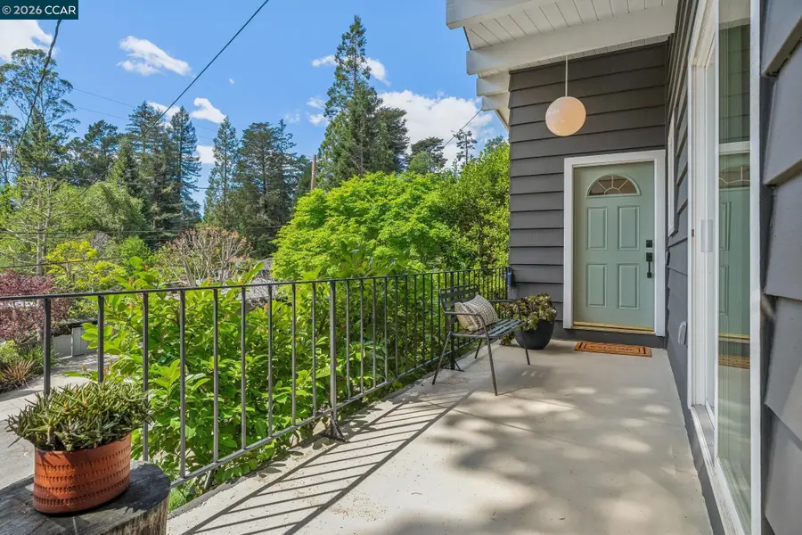 6728 Aitken Dr, Oakland, CA 94611 - #3