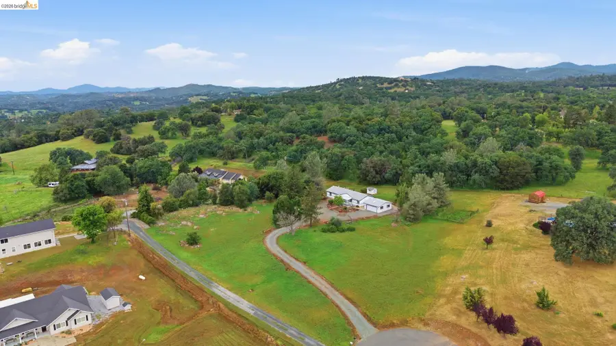 17655 Murphy Ct., Sonora, CA 95370 - #2