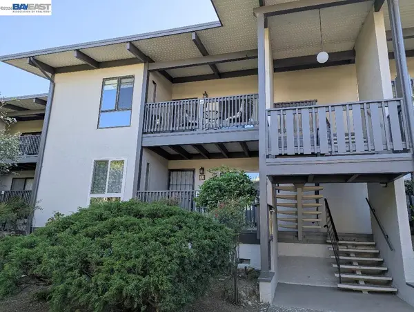 19100 Crest Ave  #24, CASTRO VALLEY, CA 94546