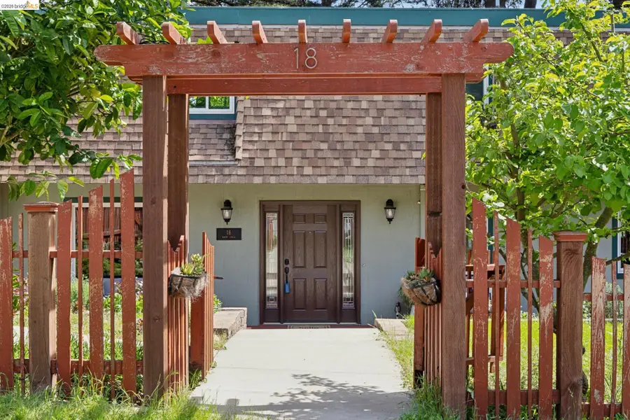 18 North Cir, Oakland, CA 94611 - #3