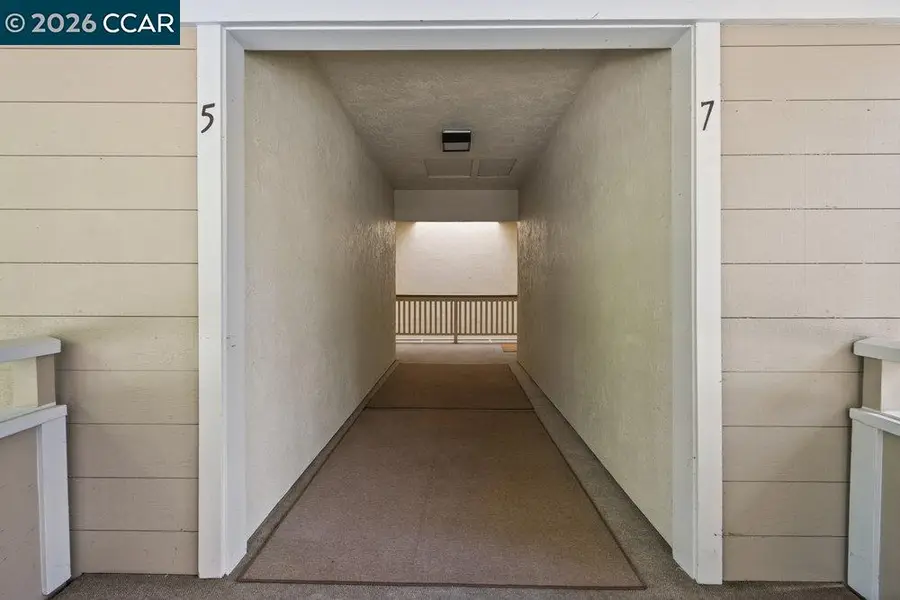 3341 Tice Creek Dr  #5, Walnut Creek, CA 94595 - #2