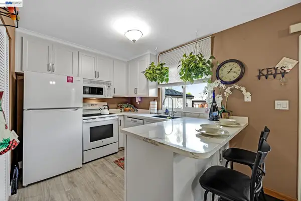 3734 Carrigan Cmn, LIVERMORE, CA 94550