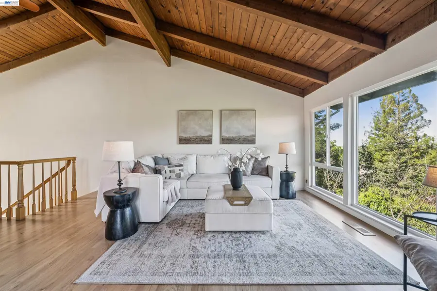 471 Ridgeview Dr, Pleasant Hill, CA 94523 - #2