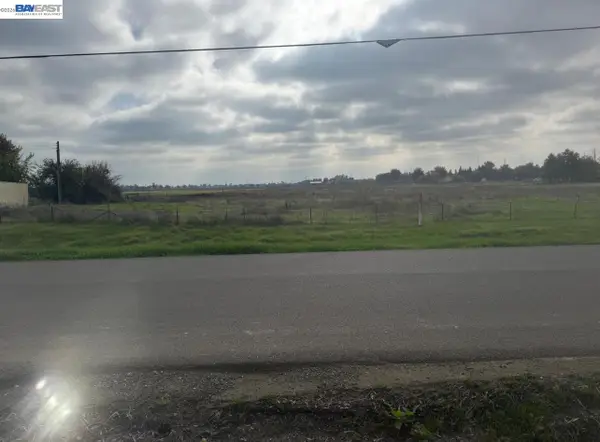 9596 Rogers Rd., SACRAMENTO, CA 95829