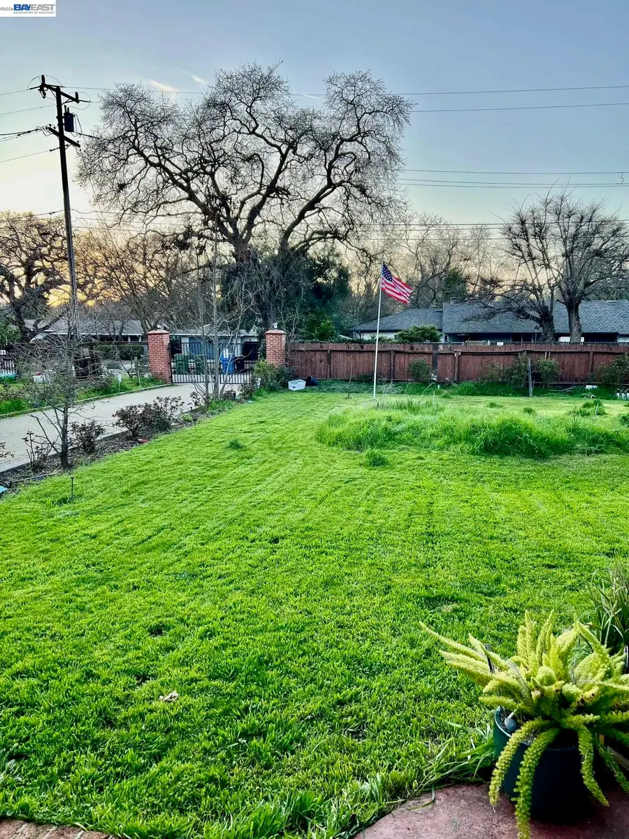 190 Alderwood Rd, Walnut Creek, CA 94598 - #2