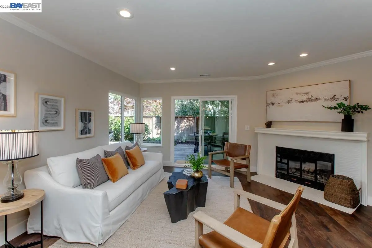 31 Oak Park Dr, Alameda, CA 94502 - #1