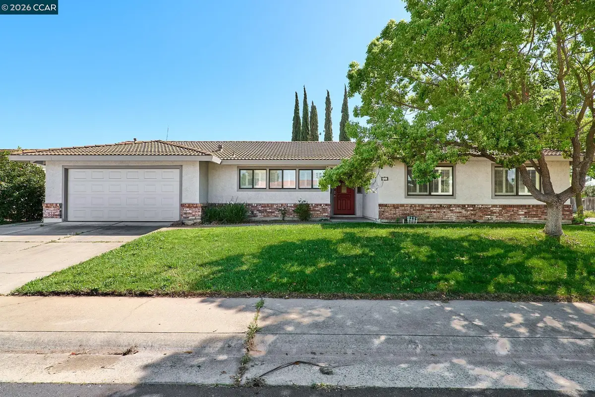 84 Trent Dr, Galt, CA 95632 - #1