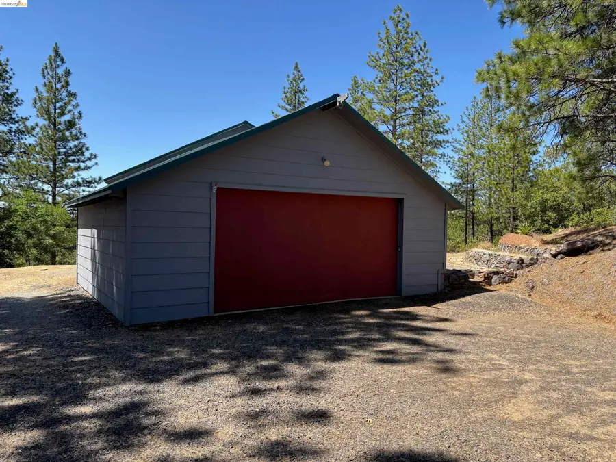 9587 Bondurant Mine Rd., Coulterville, CA 95311 - #2