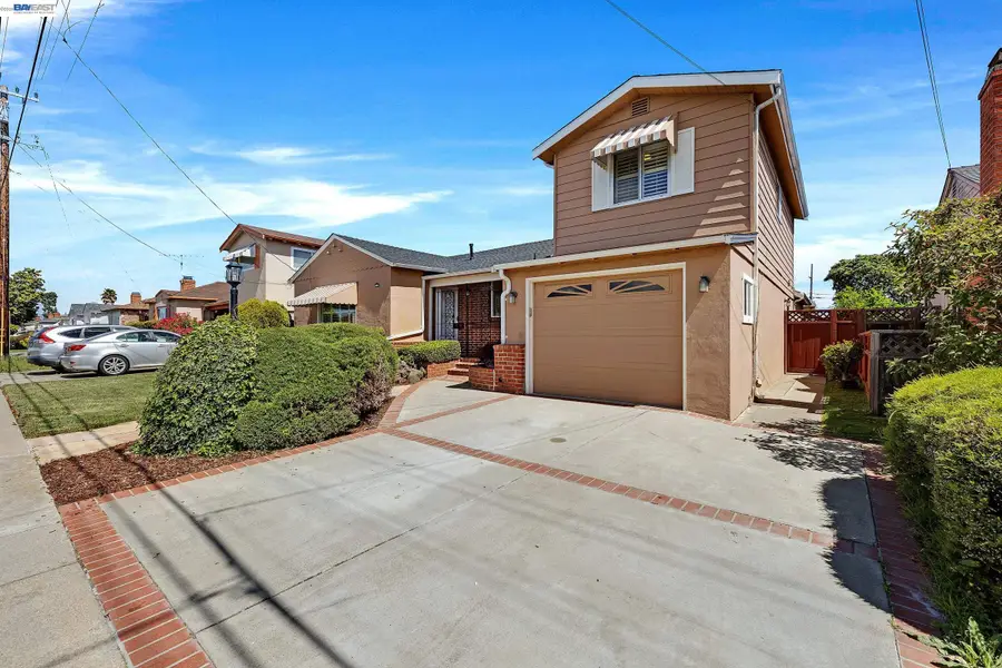 15126 Andover St, San Leandro, CA 94579 - #2