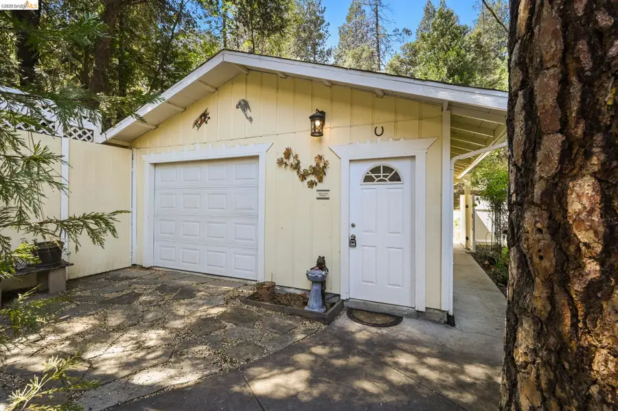 21931 Glenwood Rd., Sonora, CA 95370 - #3