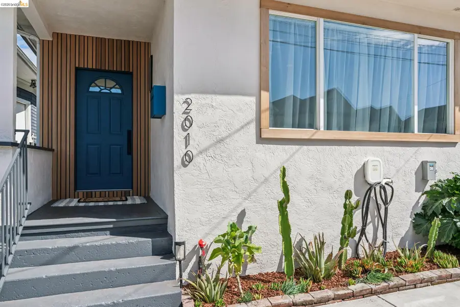 2010 Filbert, Oakland, CA 94607 - #2