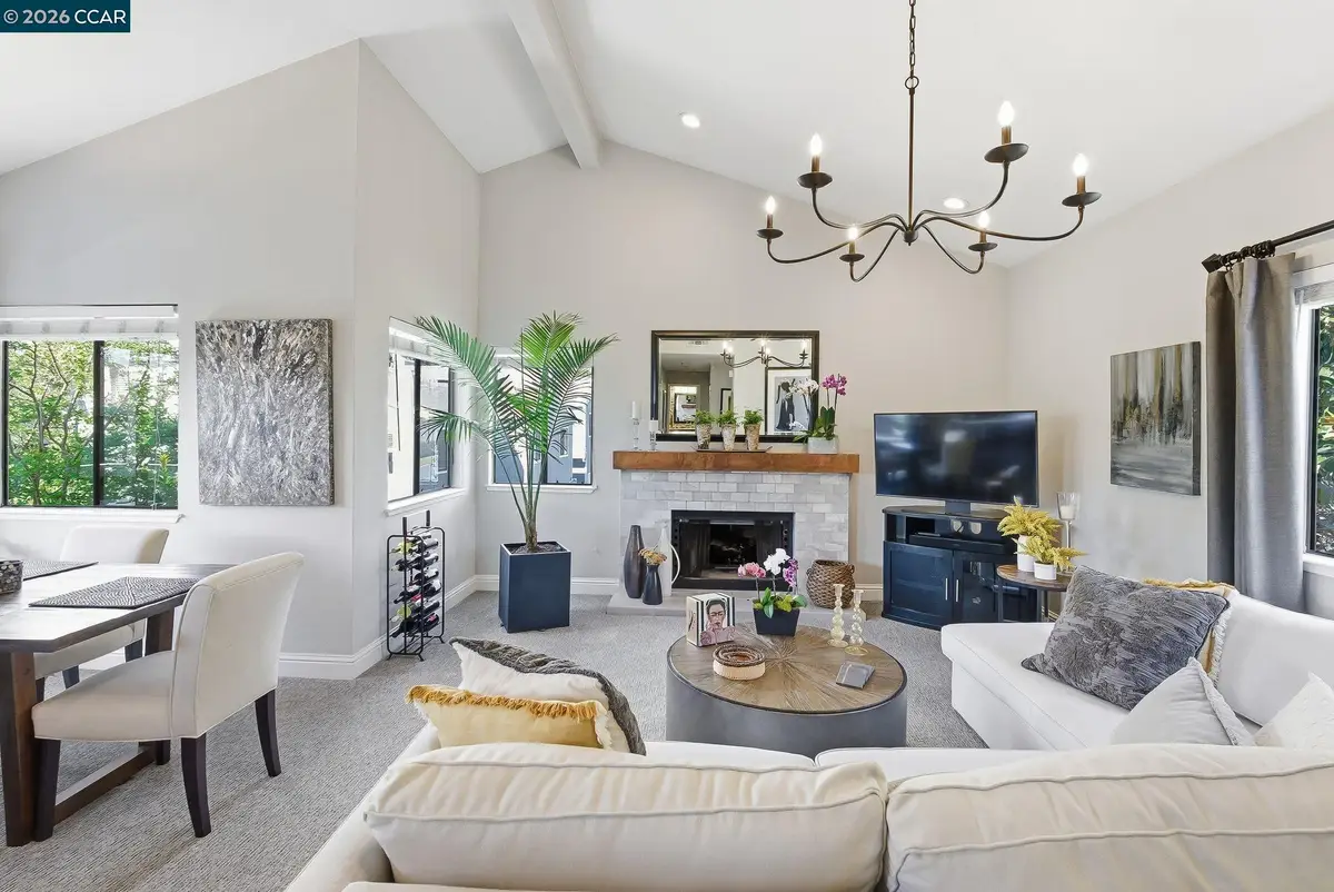 1050 Maywood Lane, Martinez, CA 94553 - #1