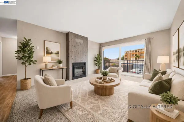 960 Shorepoint Court  #116, ALAMEDA, CA 94501