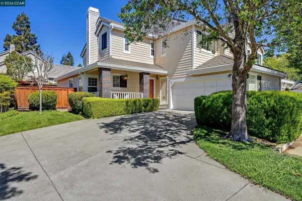 402 Chupcan Pl, CLAYTON, CA 94517