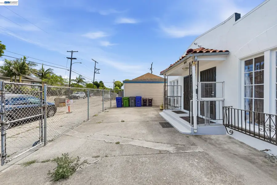 1829 22nd St, Oakland, CA 94606 - #3