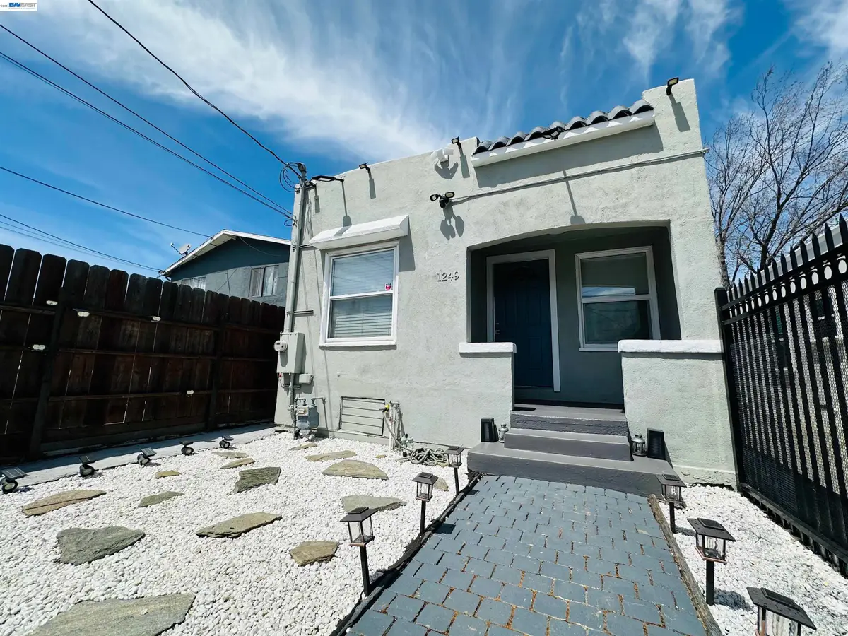 1249 88TH AVE, Oakland, CA 94621 - #1