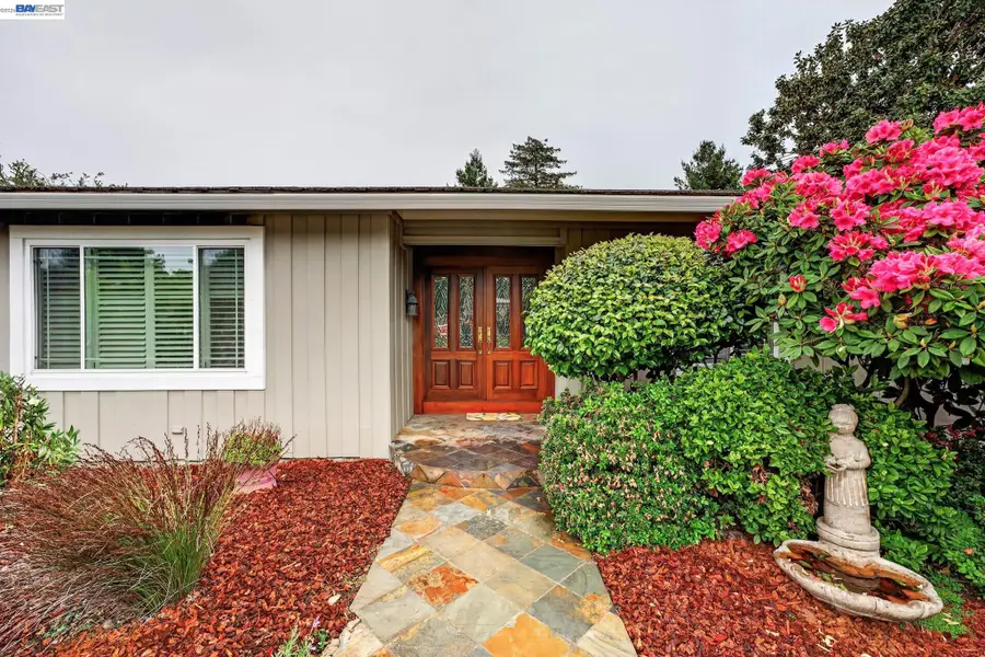 9 Del Oro Ct., San Ramon, CA 94583 - #3