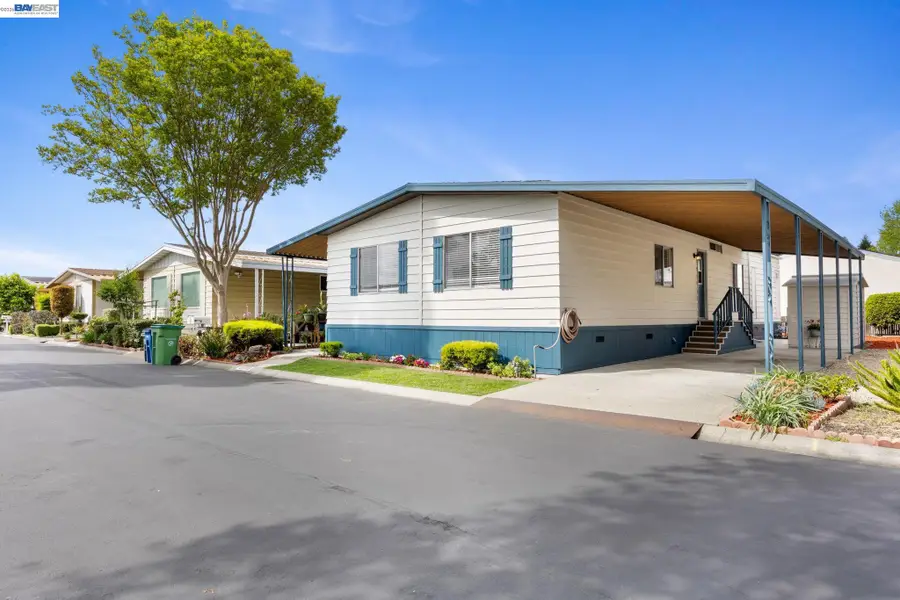 29315 Harpoon Way, Hayward, CA 94544 - #2