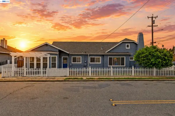 3710 Smith St, UNION CITY, CA 94587