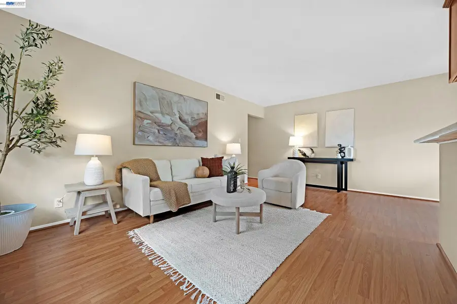 2110 Arroyo Ct  #4, Pleasanton, CA 94588 - #2