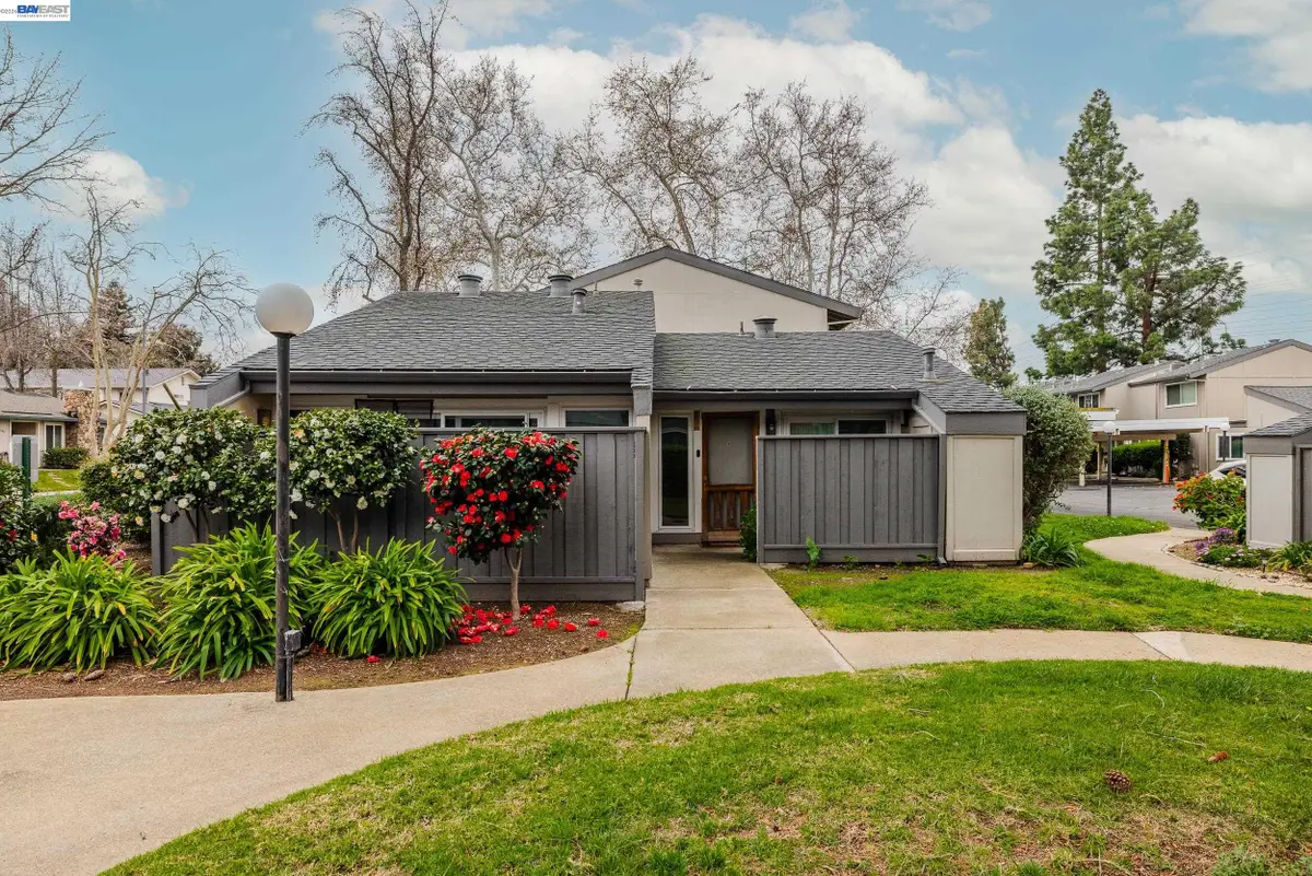 1355 Kenwal Rd  #Apt A, Concord, CA 94521 - #1