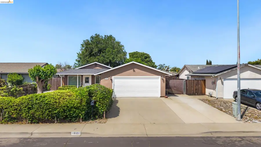 1621 Edgewood Dr, Oakley, CA 94561 - #3
