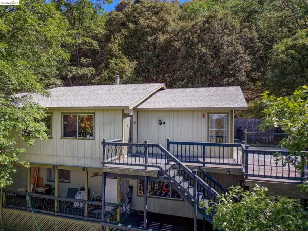 21887 Feather River Dr, SONORA, CA 95370