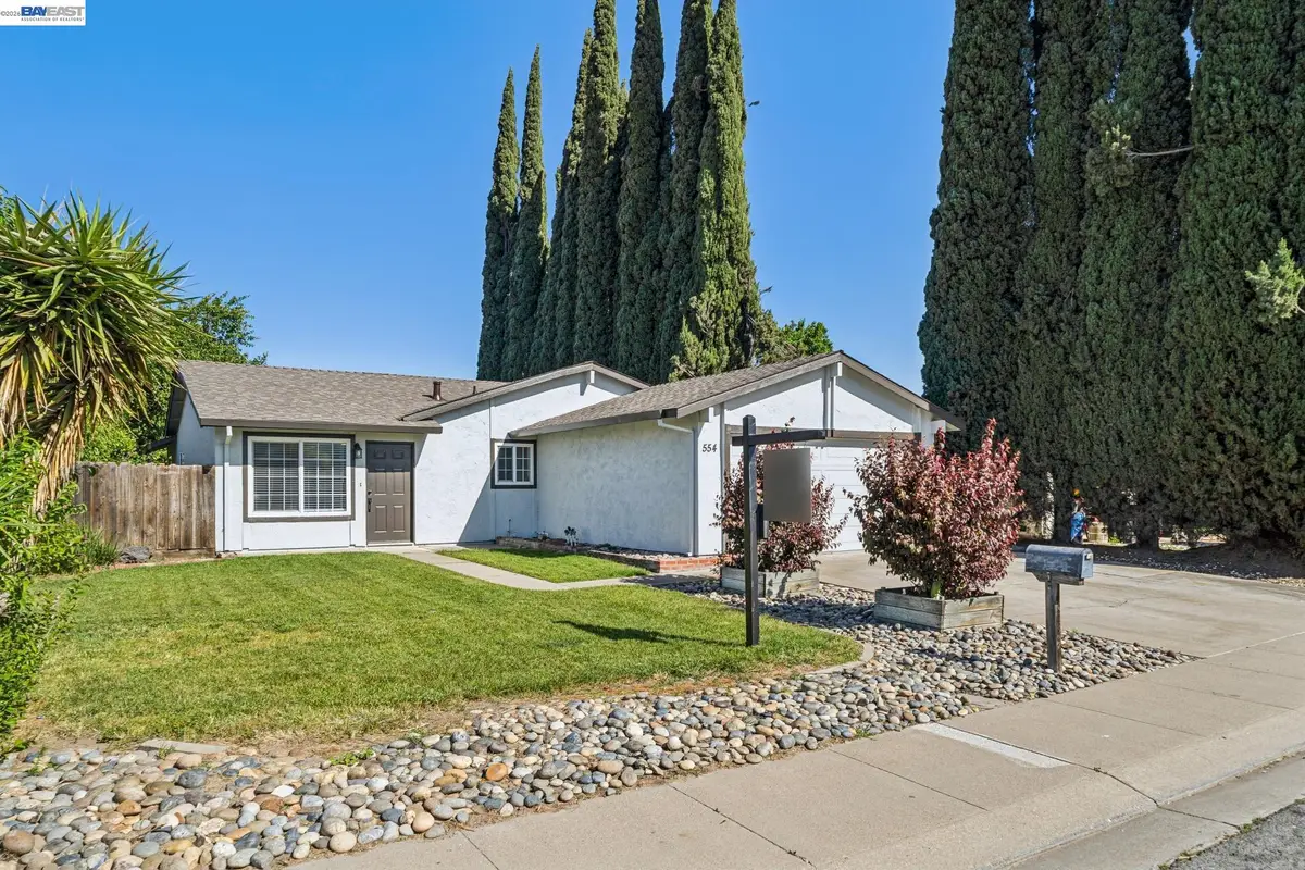 554 Chestnut Ave, Tracy, CA 95376 - #1