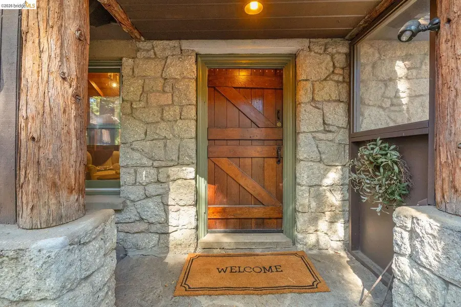 105 Pinecrest Lake RD, Pinecrest, CA 95364 - #2