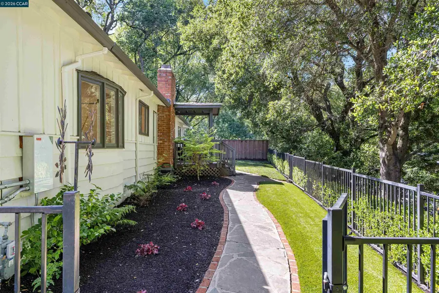 3575 Springhill Rd, Lafayette, CA 94549 - #3