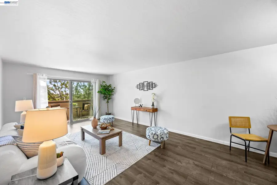 955 Shorepoint Ct  #310, Alameda, CA 94501 - #2