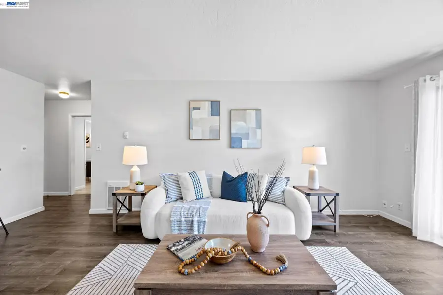 955 Shorepoint Ct  #310, Alameda, CA 94501 - #3
