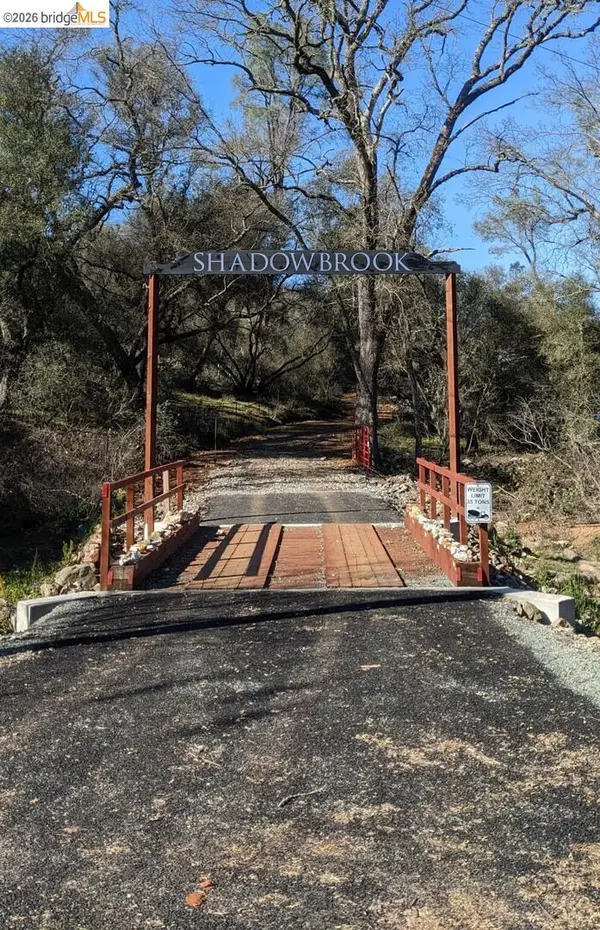 4095 Green Valley RD, RESCUE, CA 95672